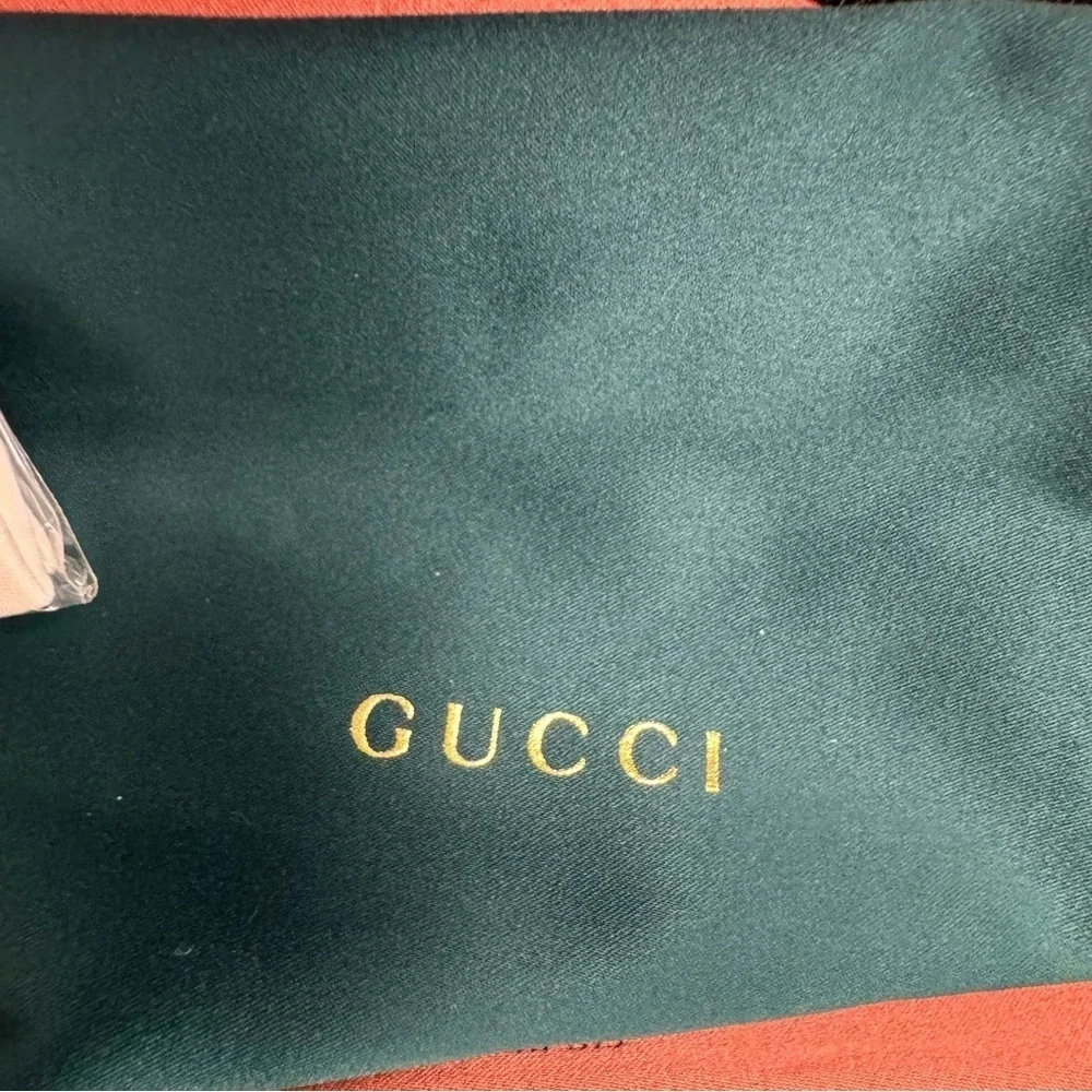 GUCCI Teal Velvet Glasses Case
